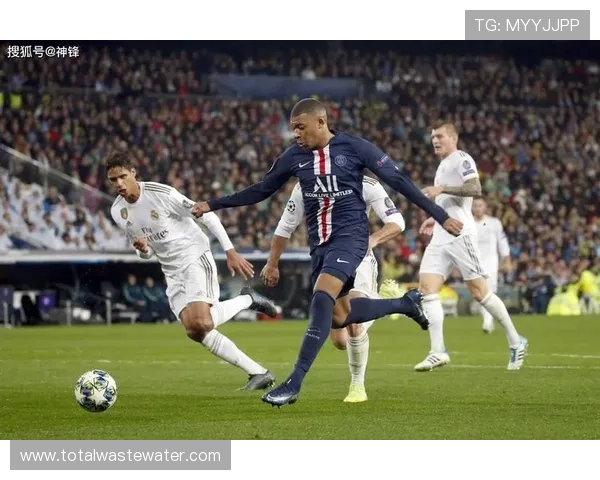 姆巴佩技术结合速度持续提升，赛场表现稳健